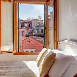 Apartment Nikki House, Venedig